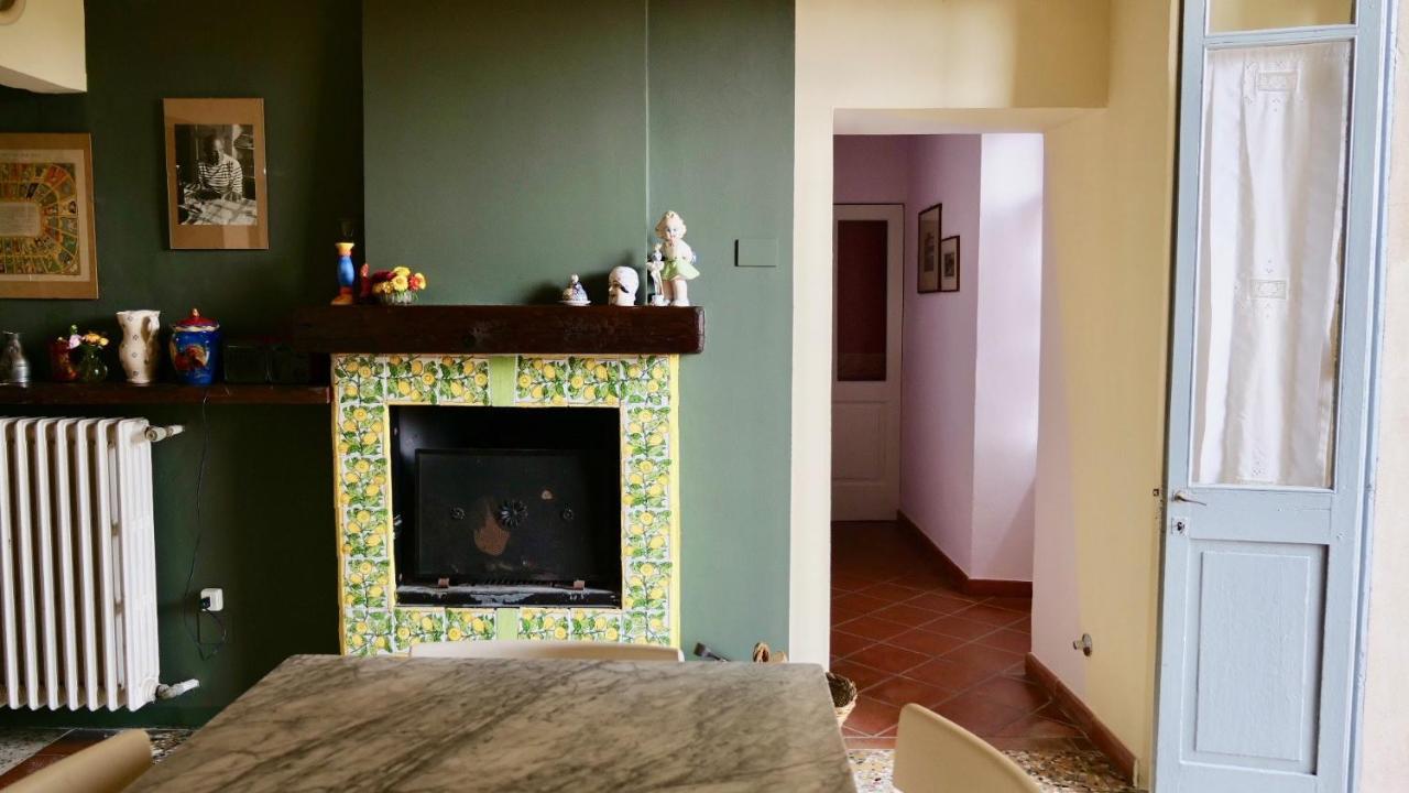La Casa Di Giulia: Una Pausa In Collina Fubine Extérieur photo